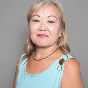 Meet your Posher, Leigh